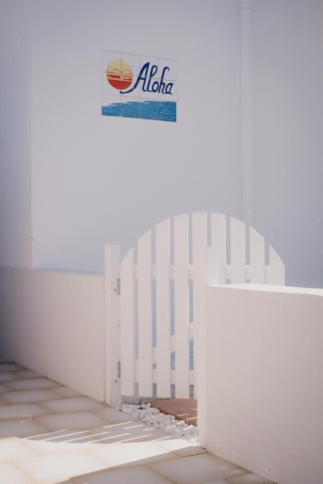 Villa Aloha Jacuzzi Y Vistas Al Mar Corralejo Exterior foto