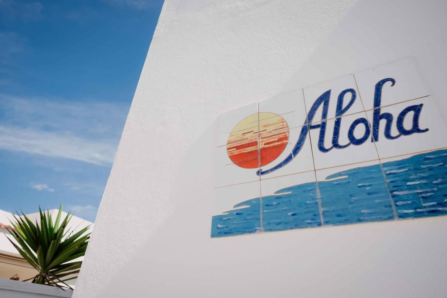 Villa Aloha Jacuzzi Y Vistas Al Mar Corralejo Exterior foto