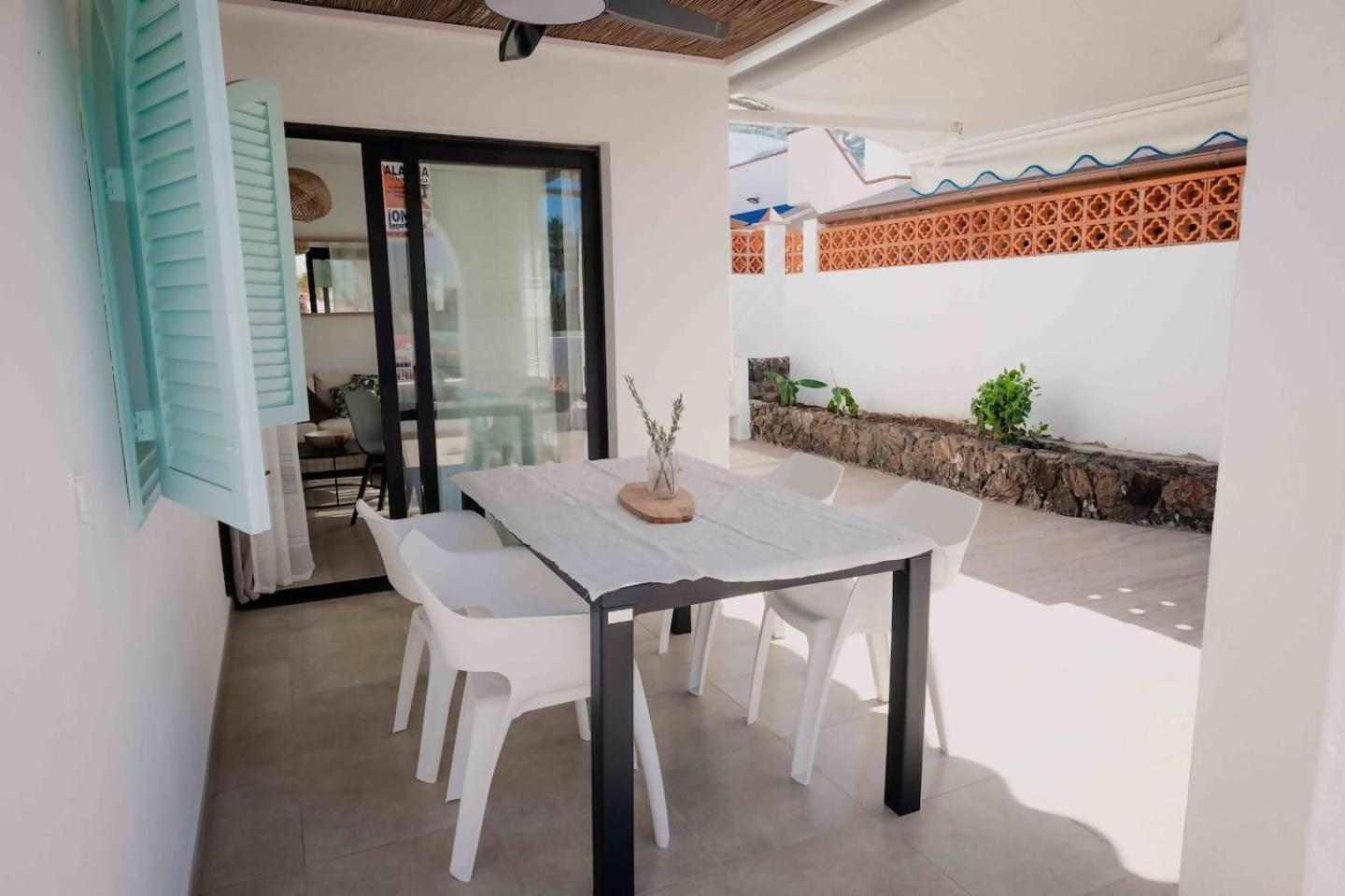 Villa Aloha Jacuzzi Y Vistas Al Mar Corralejo Exterior foto